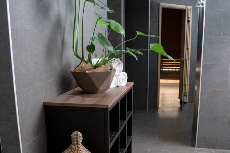 relax dressing room at scandic plaza in boras sweden
