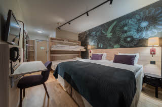 Beds in Room Family Four Scandic Sodertalje