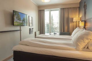hotel room standard twin at scandic lillehammer in lillehammer