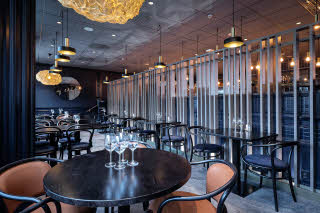 Restaurant Bord