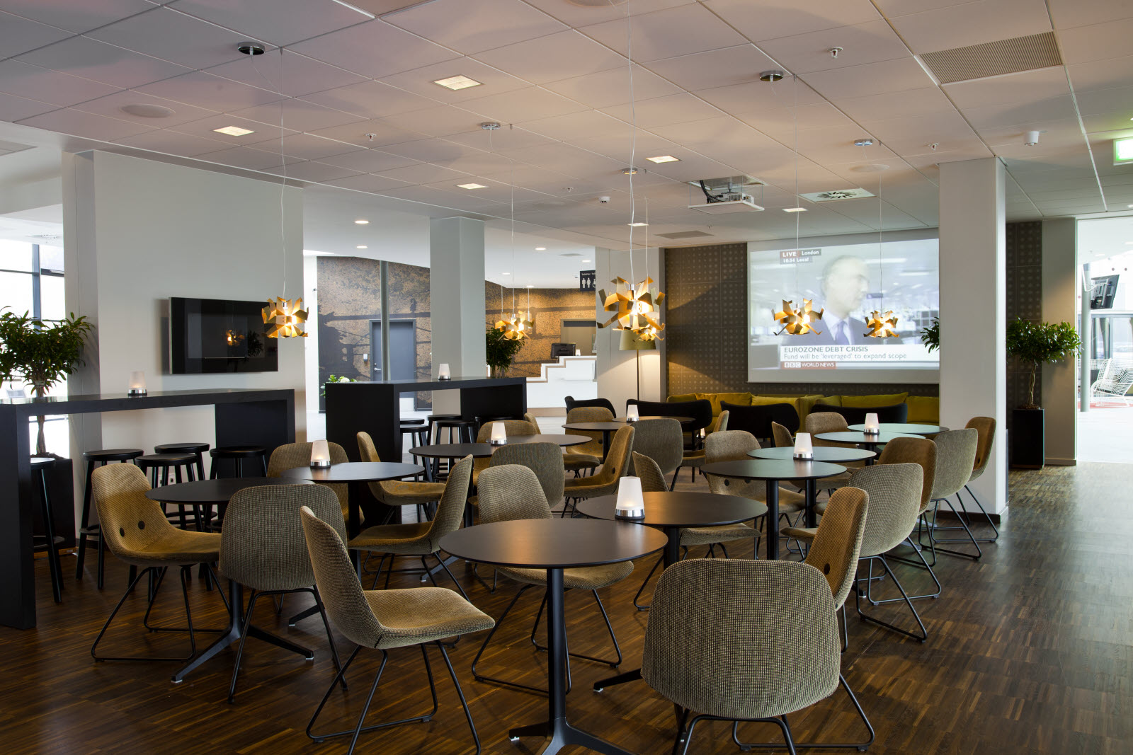 Restaurant & bar på scandic sydhavnen i københavn